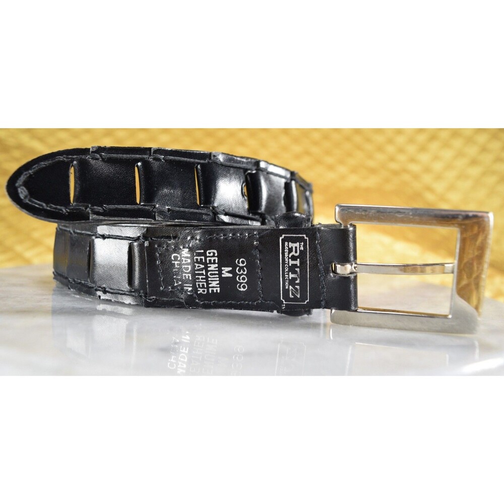 The Ritz Accessories Collection Size M Black Leather Fully Adjustable Belt - Picture 9 of 10